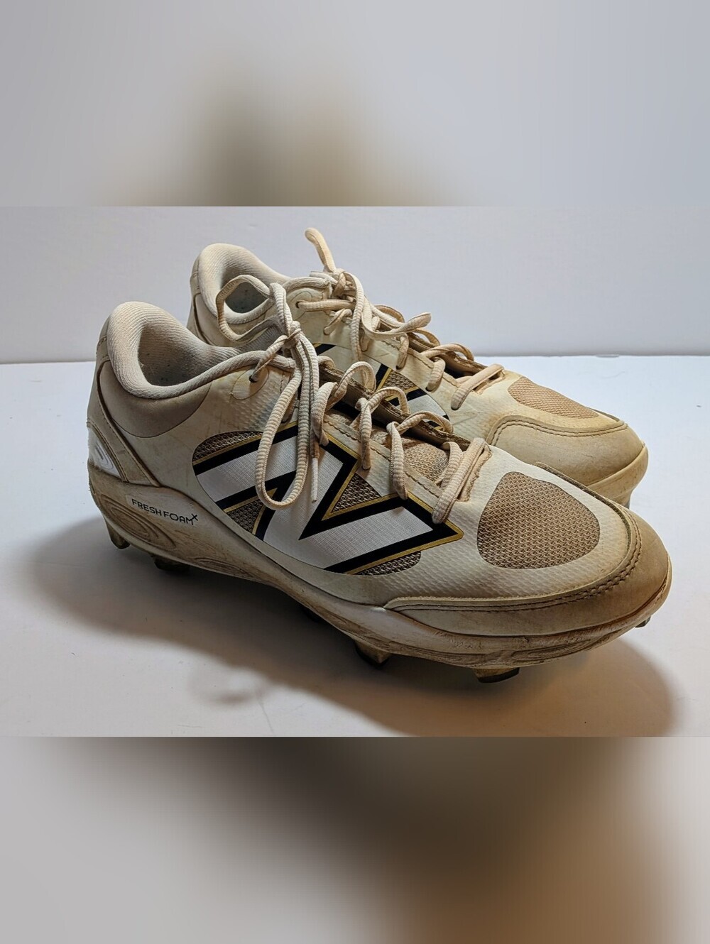 New Balance Fresh Foam X 3000v7 Baseball Cleats White Men’s Size 7.5 / Women's 9